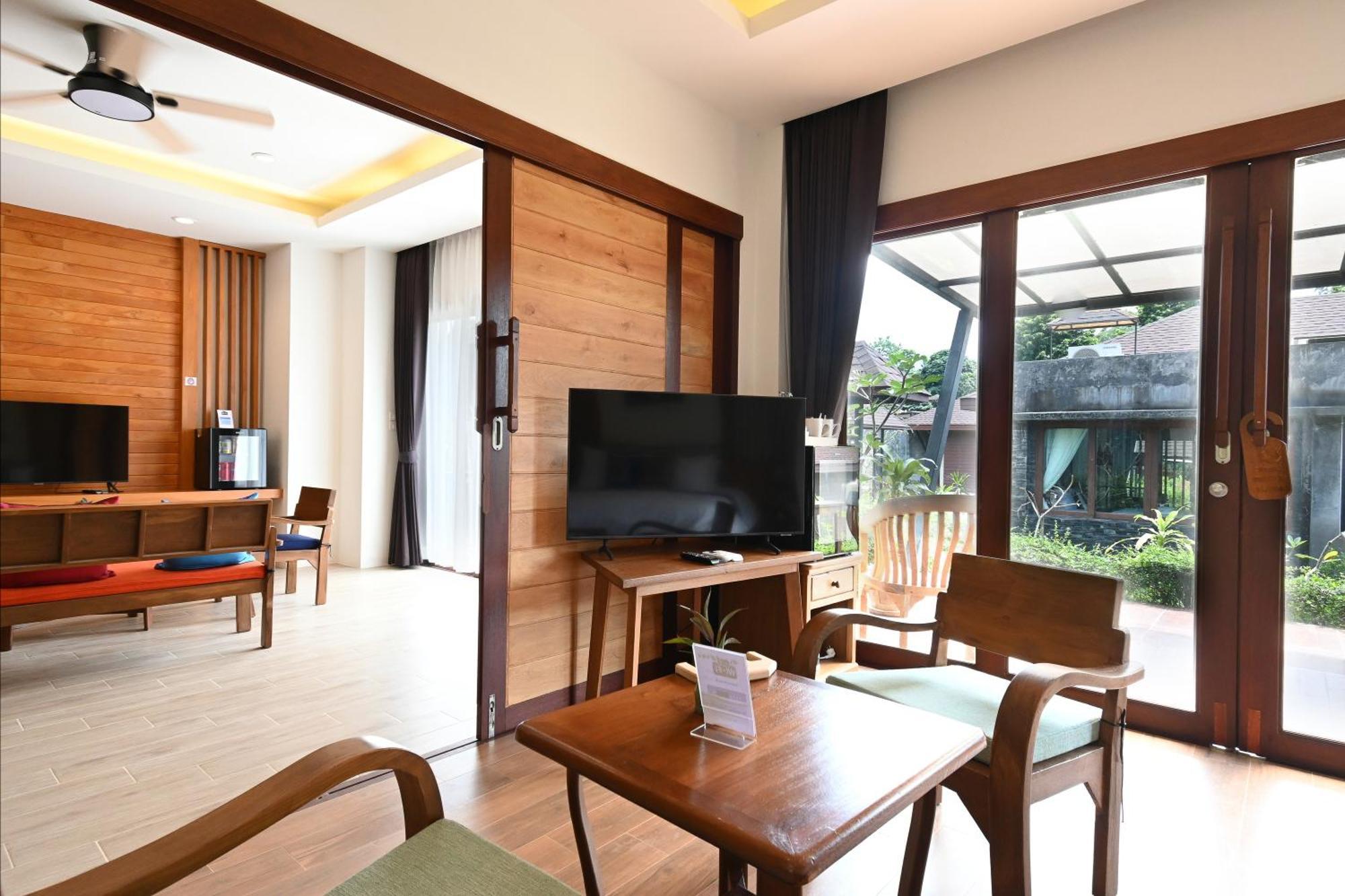 Cascade Tara Hotel Na Mueang Ruang foto