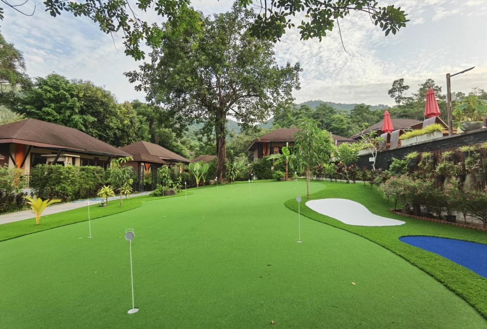 Cascade Tara Hotel Na Mueang Bagian luar foto