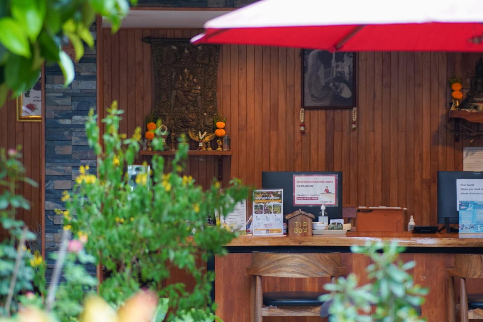 Cascade Tara Hotel Na Mueang Bagian luar foto